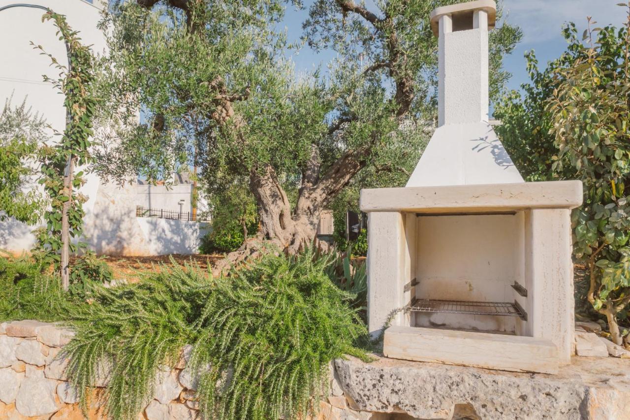 Trulli Harmonia Con Piscina - Alberobello Exterior foto